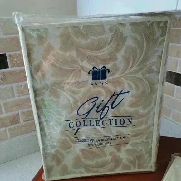 Box 2  Storage by GIFT Collection and handbag organizer - Picture 2 of 7